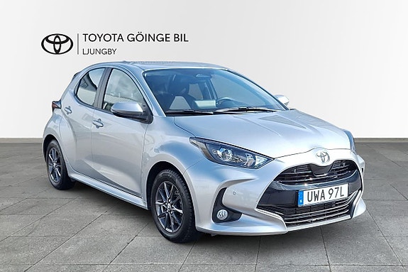 Toyota Yaris 19 of 19