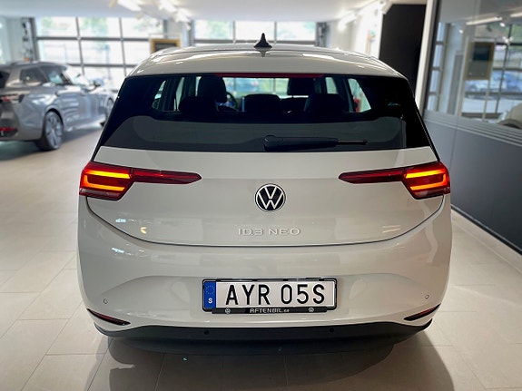 Volkswagen ID.3 Neo 6 of 16