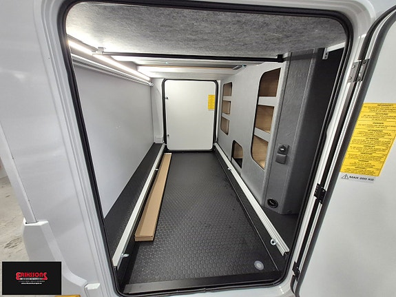 Adria Coral SELECT 670 SL 13 of 14