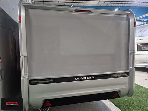 Adria ALPINA 663 HT 17 of 21