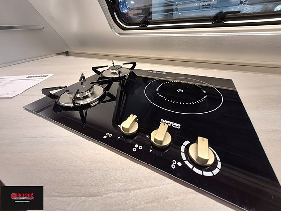 Adria ALPINA 663 HT 15 of 21