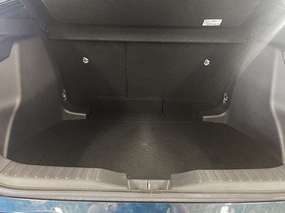 Toyota C-HR 10 of 10