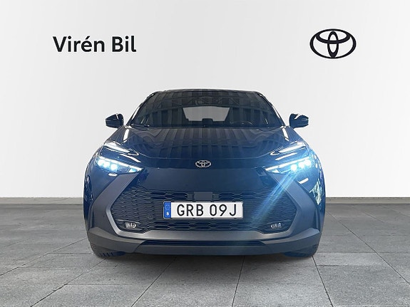 Toyota C-HR 5 of 10