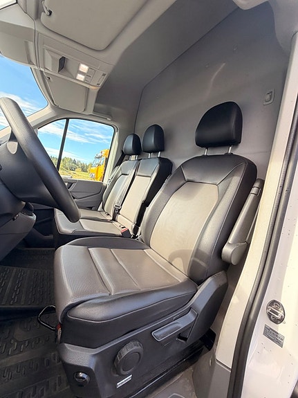Volkswagen Crafter 35 13 of 16