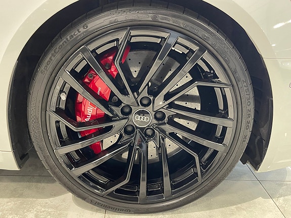 Audi RS4 26 of 30