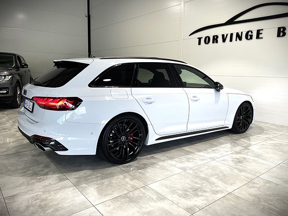 Audi RS4 6 of 30