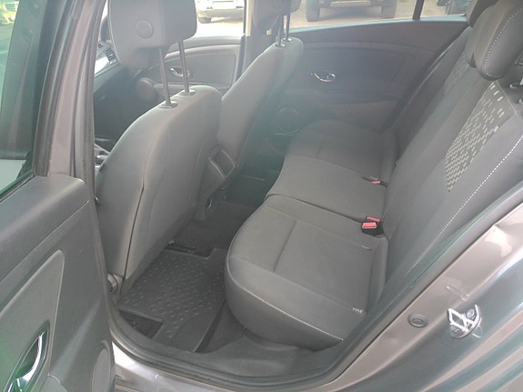 Renault Megane 6 of 12