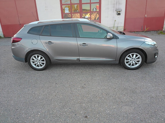 Renault Megane 9 of 12