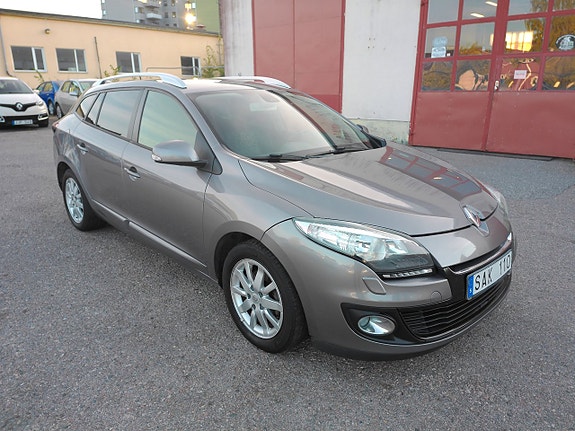 Renault Megane 2 of 12