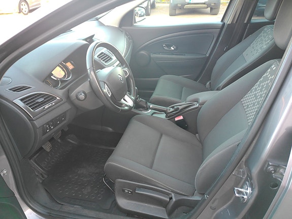 Renault Megane 5 of 12