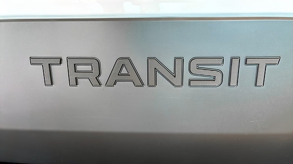 Ford Transit 11 of 12