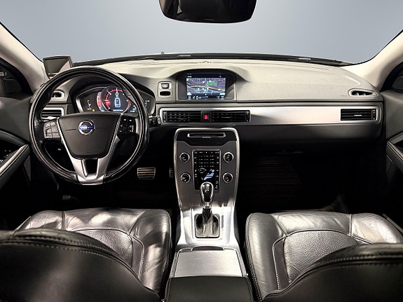 Volvo XC70 20 of 30