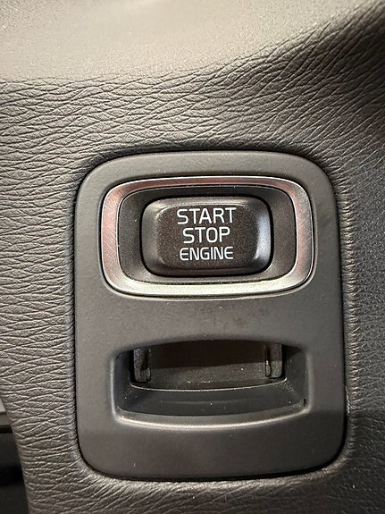 Volvo XC70 26 of 30