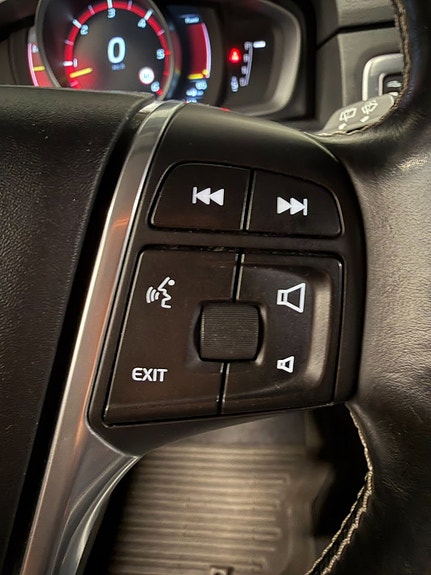 Volvo XC70 24 of 30