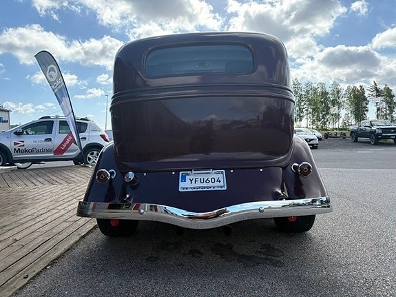 Ford A 4 of 11
