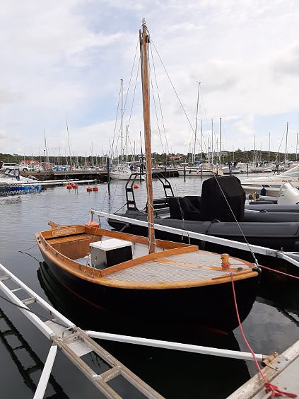 Rånäsjulle med sprisegel 6 of 16