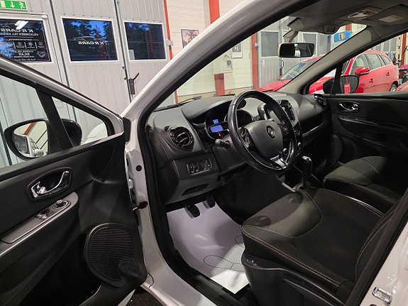 Renault Clio 7 of 18