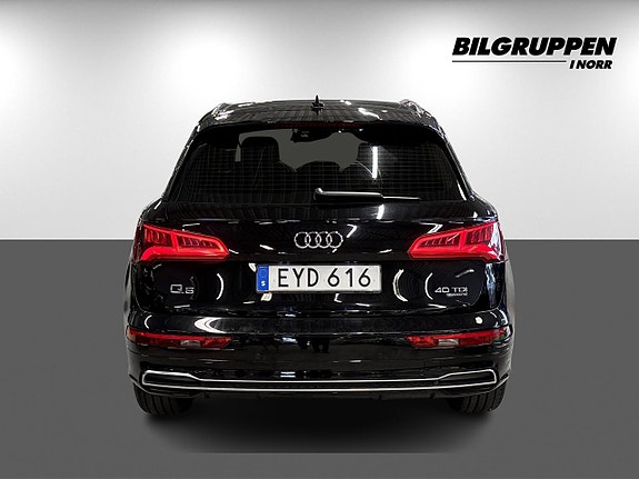 Audi Q5 5 of 19