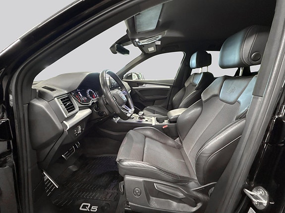 Audi Q5 8 of 19