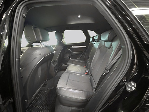 Audi Q5 9 of 19