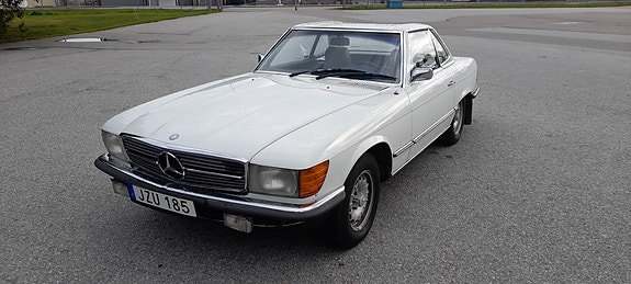 Mercedes-Benz 350 SL 3 of 16