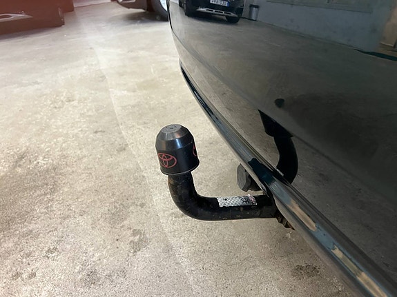 Toyota Avensis 16 of 16