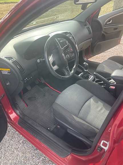 Kia Ceed 7 of 8