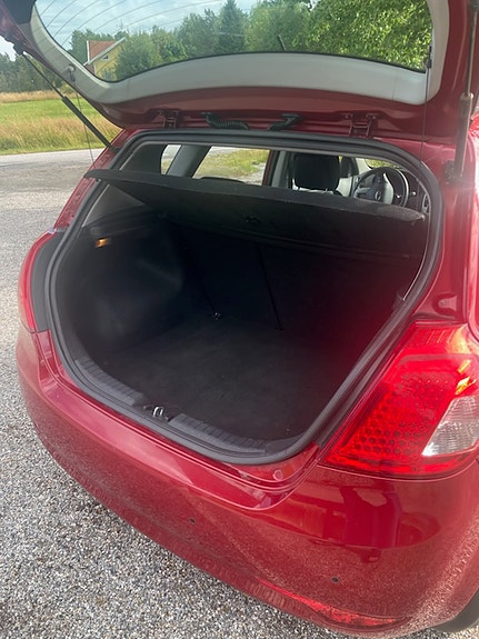 Kia Ceed 4 of 8