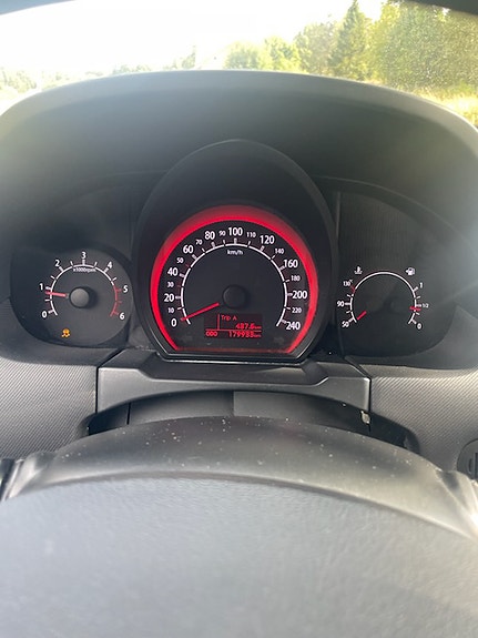 Kia Ceed 8 of 8