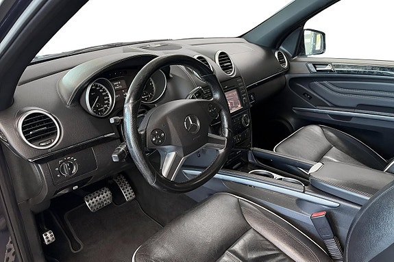 Mercedes-Benz ML350 6 of 14
