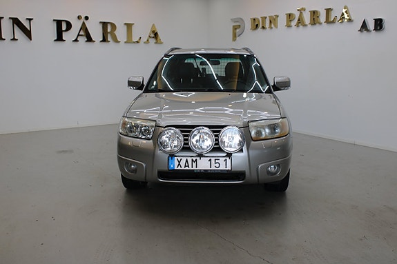 Subaru Forester 2 of 12