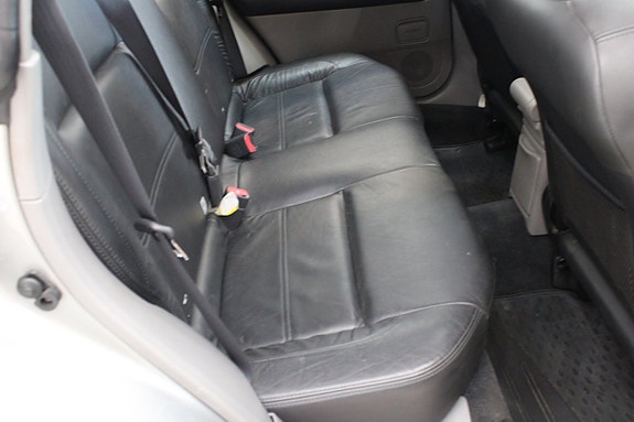 Subaru Forester 9 of 12