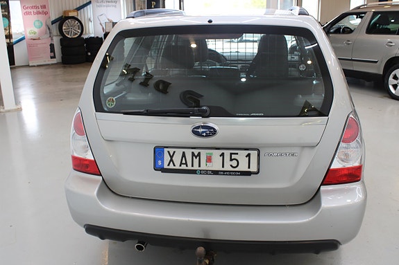 Subaru Forester 5 of 12