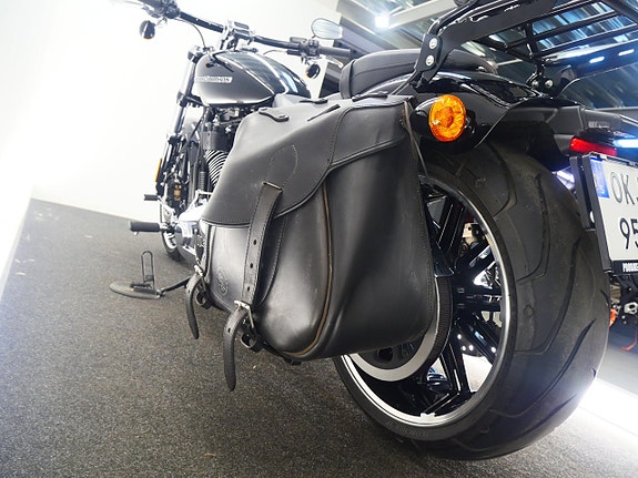Harley-Davidson Breakout FXBR 8 of 8