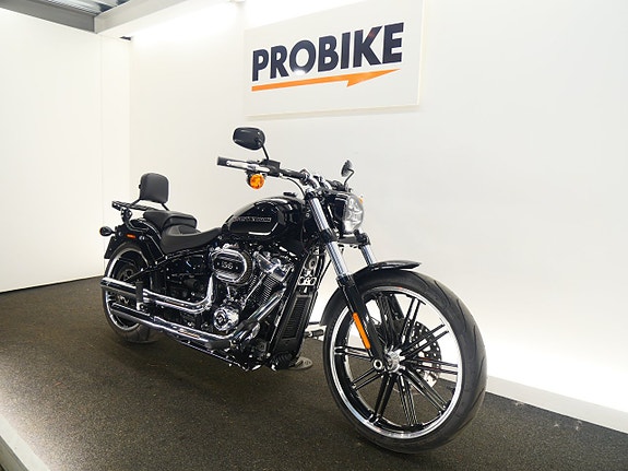 Harley-Davidson Breakout FXBR 2 of 8