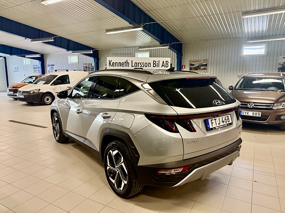 Hyundai Tucson 4 of 8