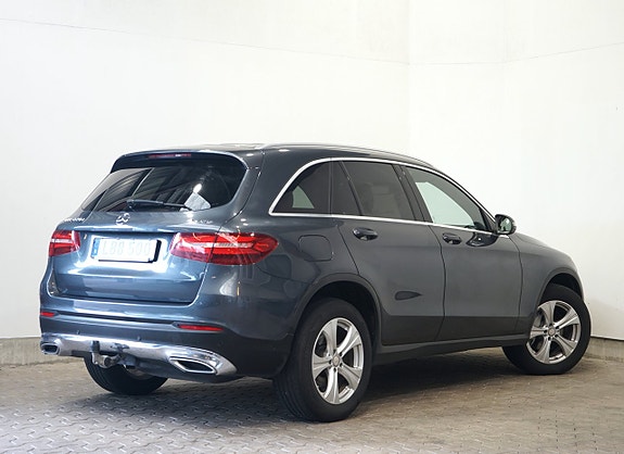 Mercedes-Benz GLC220 d 4 of 11