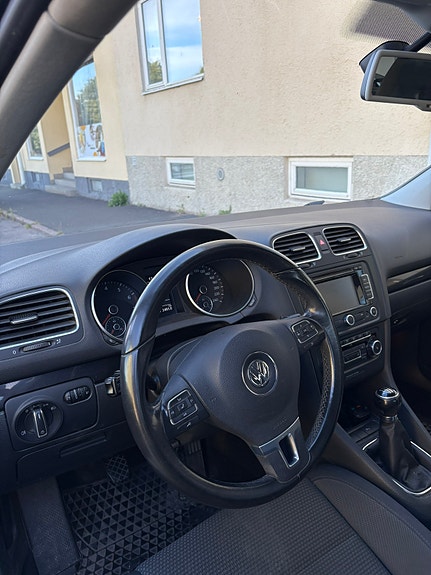 Volkswagen Golf VI 9 of 10