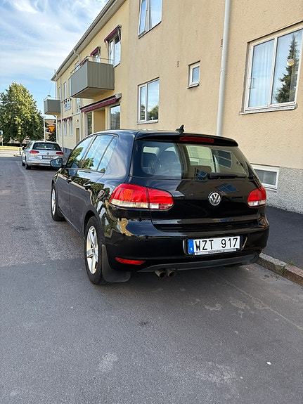 Volkswagen Golf VI 4 of 10