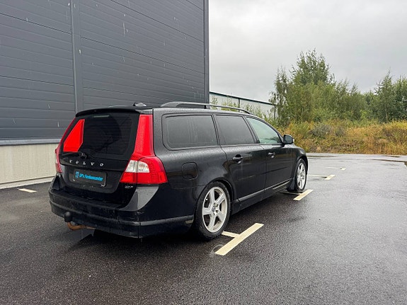 Volvo V70 4 of 9