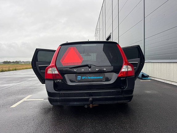Volvo V70 5 of 9
