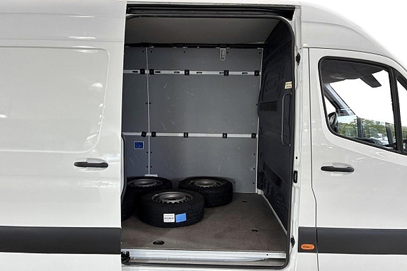 Mercedes-Benz Sprinter 315 12 of 12