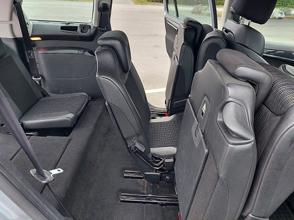Citroen Grand C4 Picasso 14 of 20