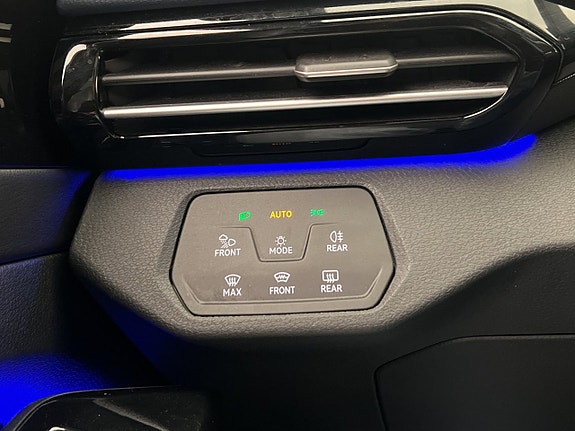 Volkswagen ID.4 GTX 16 of 30