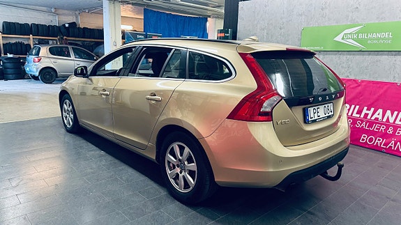 Volvo V60 6 of 18