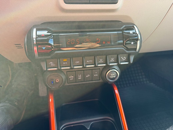 Suzuki Ignis 21 of 24