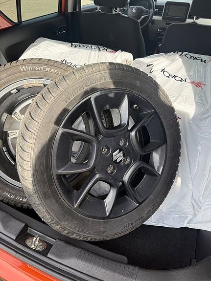 Suzuki Ignis 24 of 24