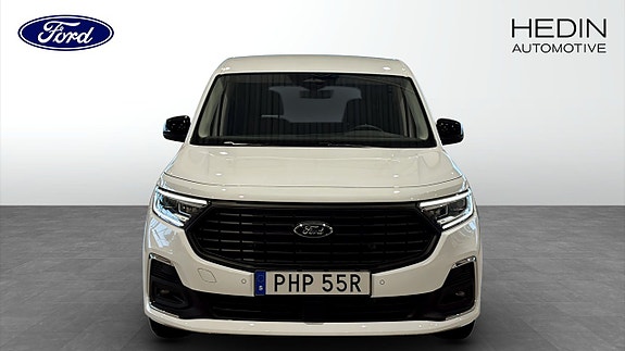 Ford Transit Connect 8 of 9