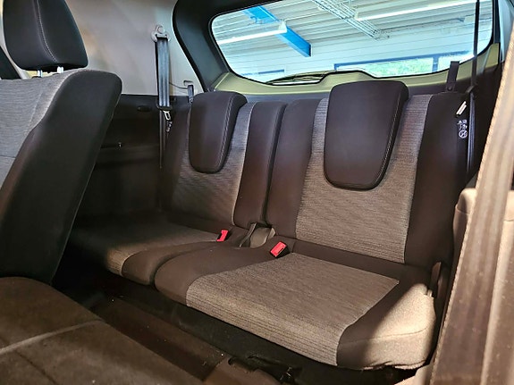 Nissan X-Trail 10 of 22