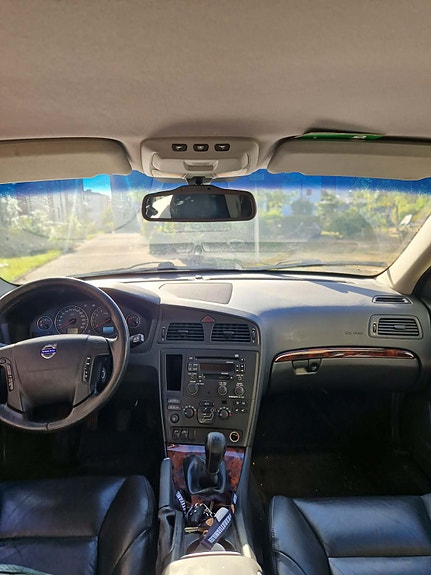 Volvo V70 4 of 4